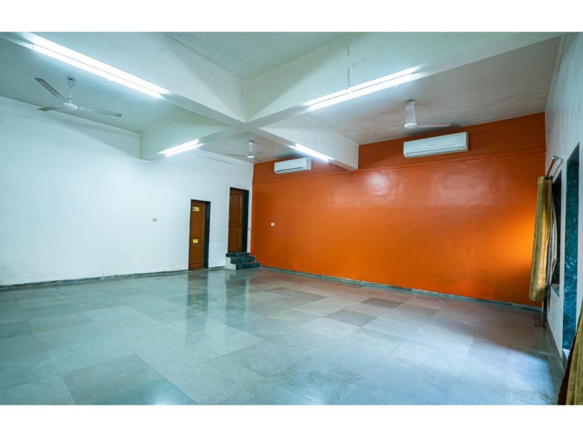 Hotel Royal Hills Pune Exterior foto