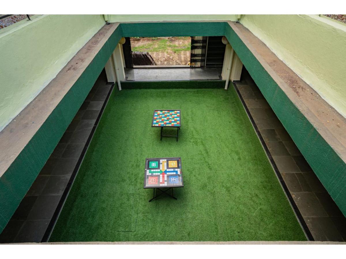 Hotel Royal Hills Pune Exterior foto