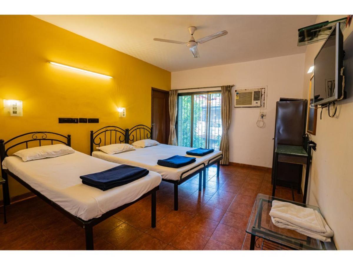 Hotel Royal Hills Pune Exterior foto